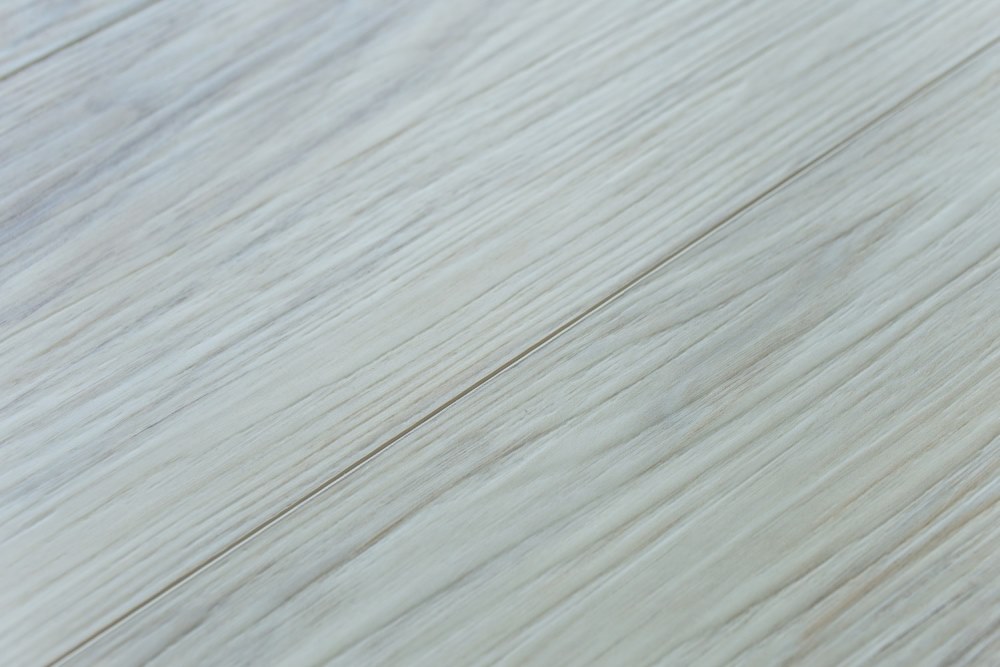 Замковая ПВХ плитка "Art Tile" Клён Жемчужный (1220*152*5 мм) — купить в Владивостоке