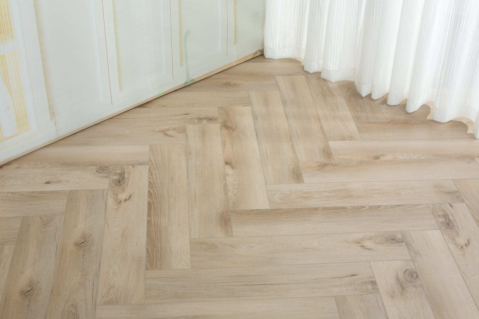 Плитка SPC "OneFloor" 3009 А,В  ЁЛКА (640*128*4 мм) — купить в Владивостоке