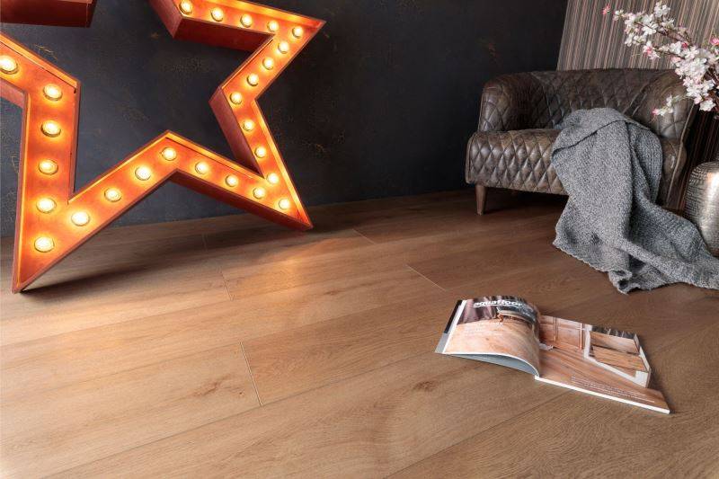 Замковая ПВХ плитка "Aquafloor" AF8024XXL (1800*228*8 мм) — купить в Владивостоке