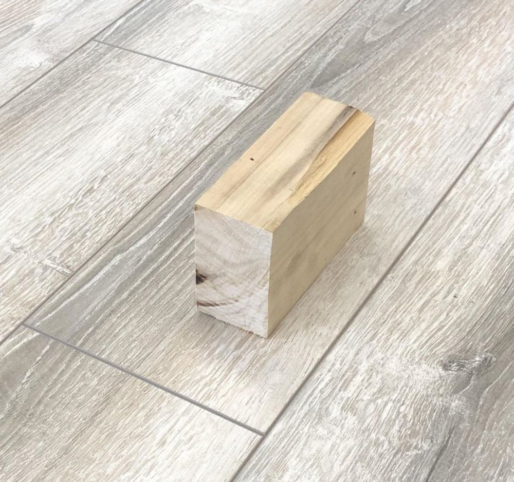 Ламинат "SunFloor" 8/33 4NV Сосна Тахо 52 (1380*159*8 мм) — купить в Владивостоке