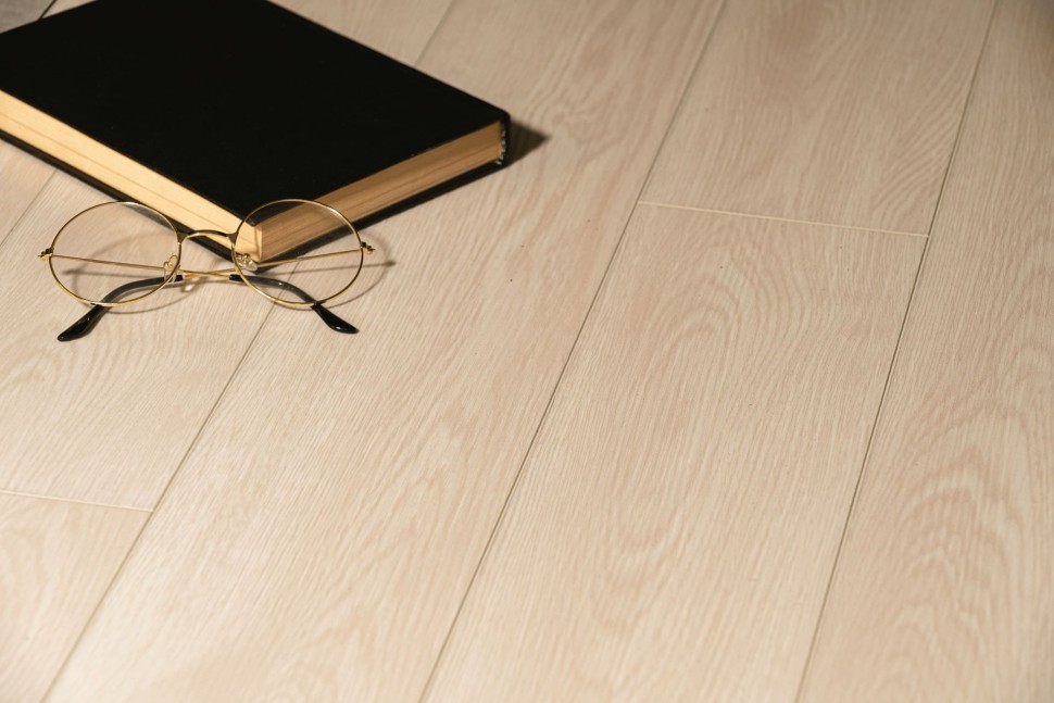 Виниловый ламинат "Bonkeel" Style Дуб Фокси (1200*125*4 мм) — купить в Владивостоке