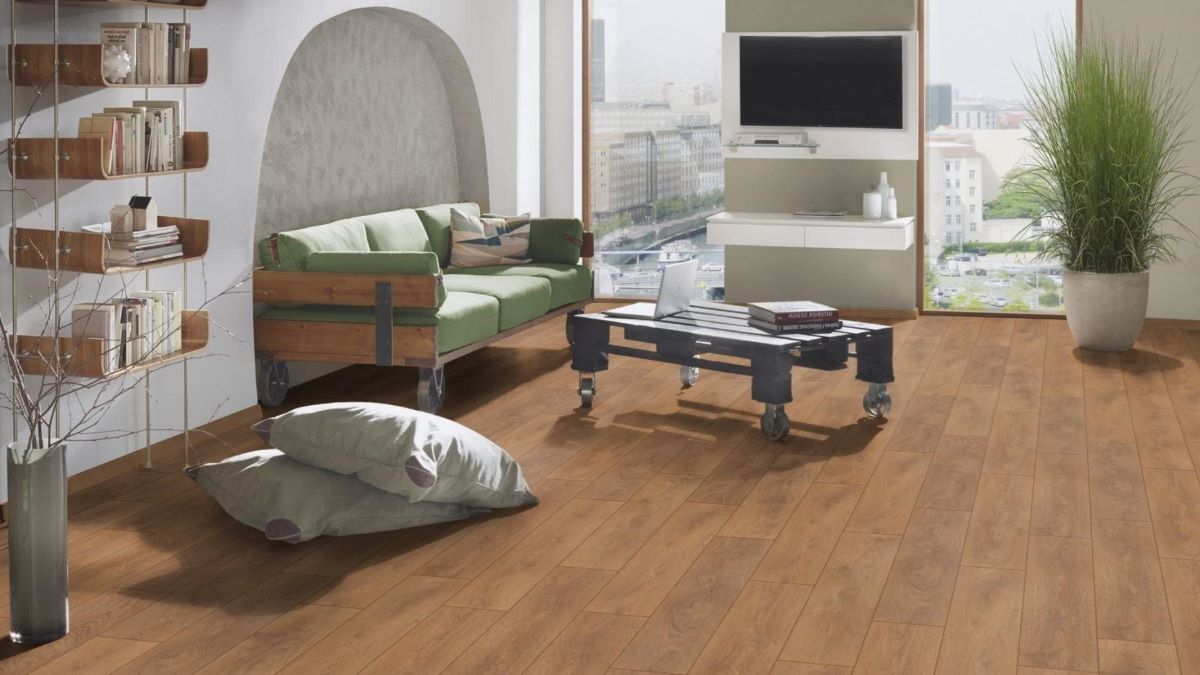 Ламинат "Kronospan" Super Natural Classic Дуб Харлех 8573 (1285*192*8 мм) — купить в Владивостоке