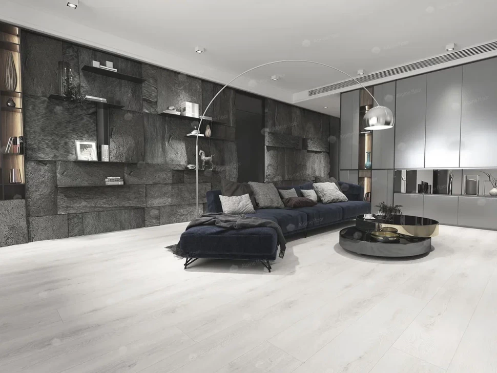 Виниловый ламинат "Alpine Floor" Premium XL Дуб Кливио (1800*229*8 мм) — купить в Владивостоке