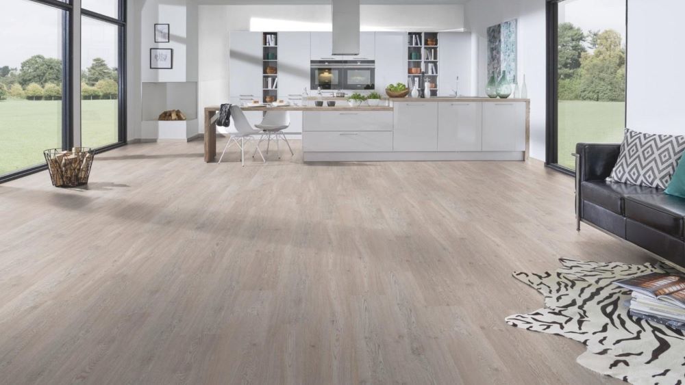 Ламинат Дуб Белый Масляный 33 класс "Krono original" Forte Classic 5552 oak (1285*192*8 мм) — купить в Владивостоке