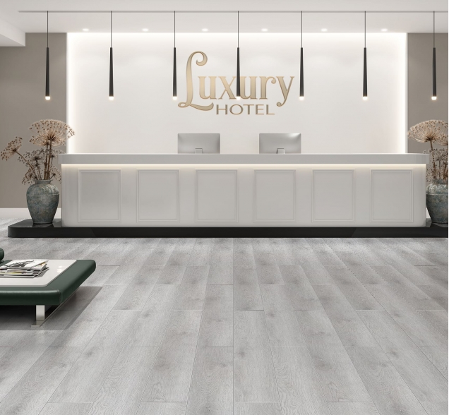 SPC ламинат "Royce" Sense Дуб Дженне 702 (1200*180*4 мм) — купить в Владивостоке