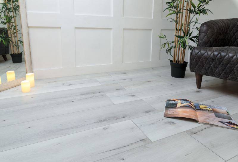 Замковая ПВХ плитка "Aquafloor" AF8006XL (1524*228*8 мм) — купить в Владивостоке