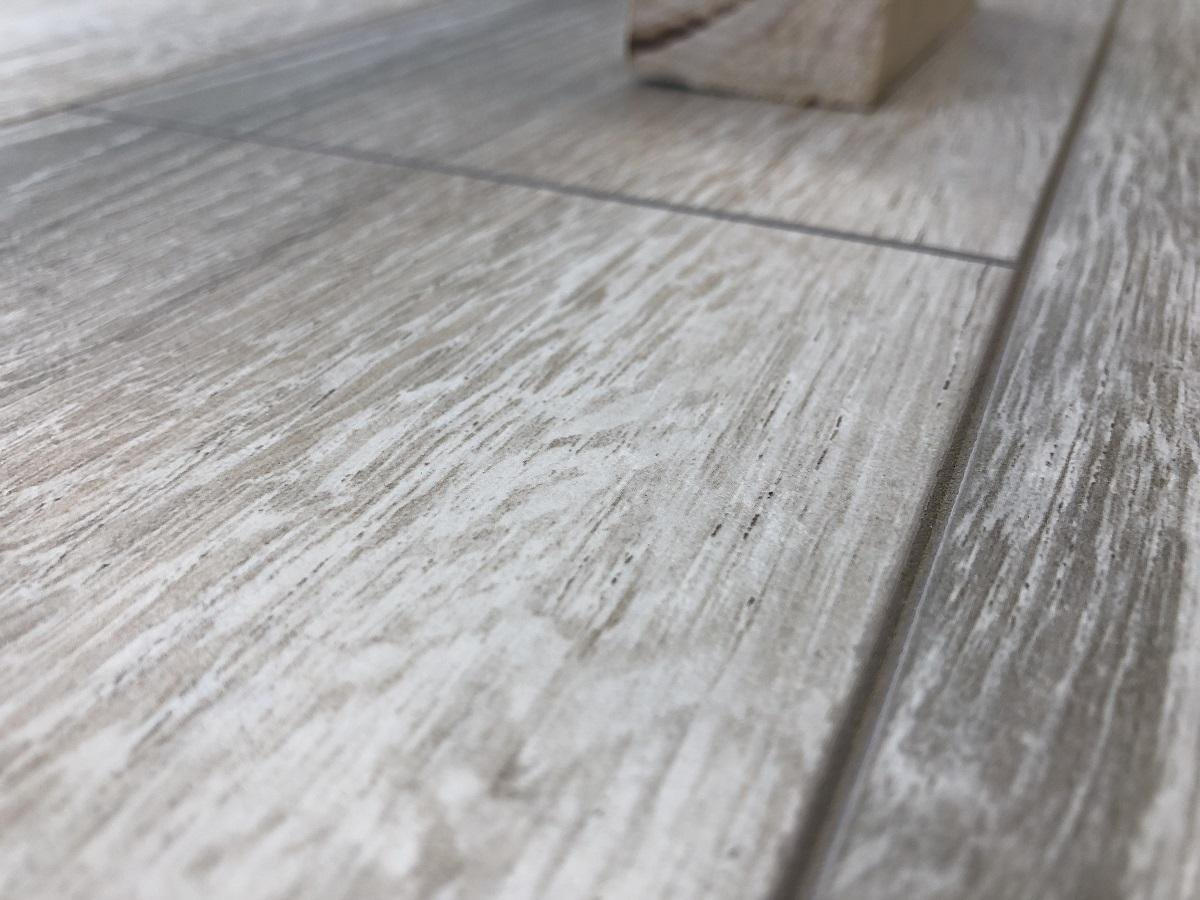 Ламинат "SunFloor" 8/33 4NV Сосна Тахо 52 (1380*159*8 мм) — купить в Владивостоке