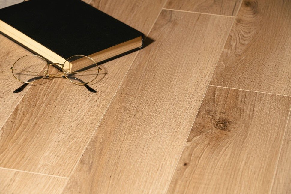 Виниловый ламинат "Bonkeel" Style Дуб Палау (1200*125*4 мм) — купить в Владивостоке