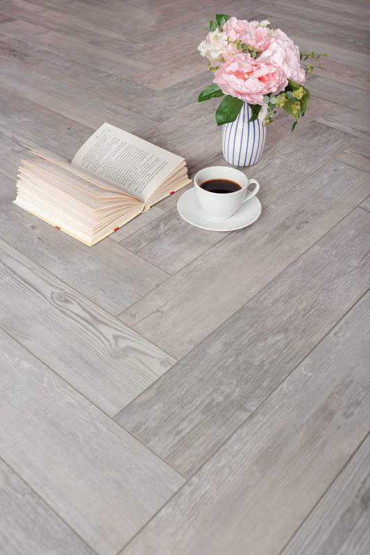 Замковая ПВХ плитка "Aberhof" Carmelita 1687 (615*123*5 мм) — купить в Владивостоке