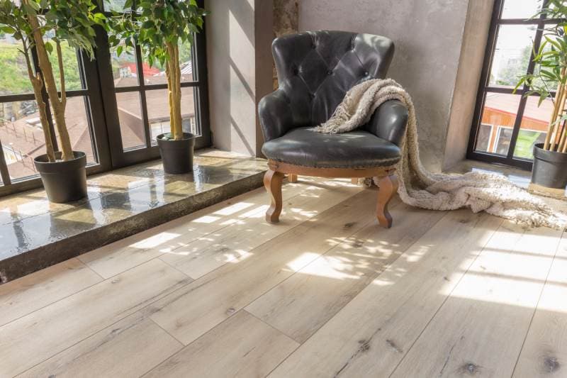 Замковая ПВХ плитка "Aquafloor" AF8004XL (1524*228*8 мм) — купить в Владивостоке