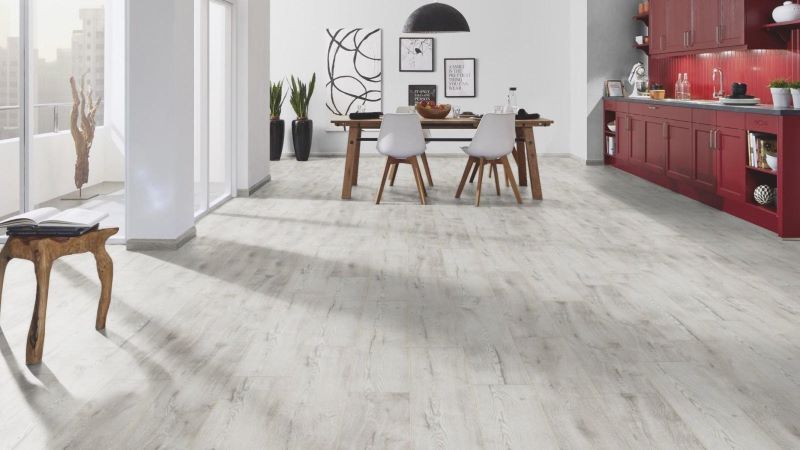 Ламинат "Kronospan" Variostep Classic Wonderland Oak K278 (1285*192*8 мм) — купить в Владивостоке