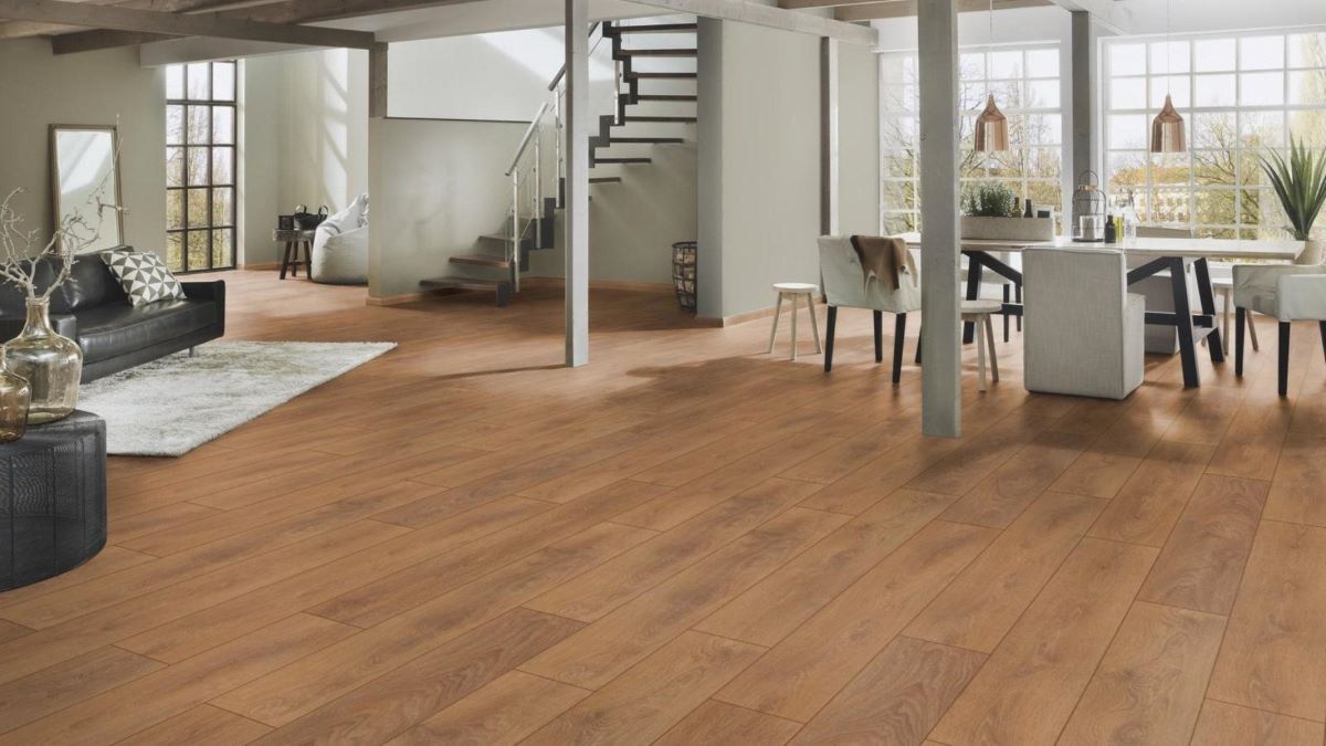 Ламинат "Kronospan" Super Natural Classic Дуб Харлех 8573 (1285*192*8 мм) — купить в Владивостоке